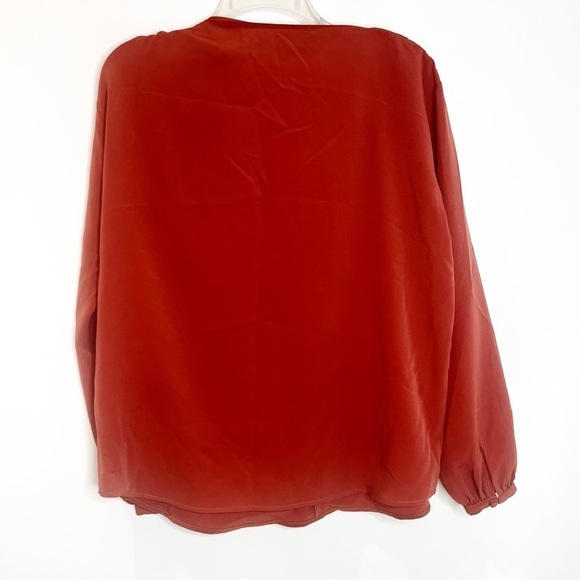 Hatch | Dressy Top with Bows - Picture 4 of 7